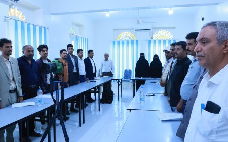 122 موظفاً حكومياً يختتمون برامج تدريبية بمأرب لتعزيز استخدام الذكاء الاصطناعي في المؤسسات العامة