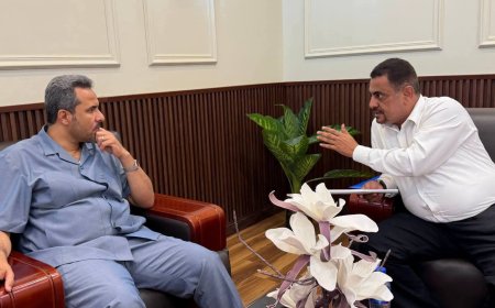 محافظ لحج يدشن إعداد الدراسات الفنية لتحويل طريق عدن - لحج إلى واجهة نموذجية