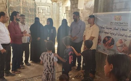 الدكتور بن نويصر والدكتور العمودي والدكتورة بامطرف يدشنون المرحلة الثانية من النشاط الإيصالي التكاملي بالمكلا