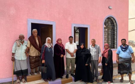 مدير عام مديرية الشيخ عثمان يفتتح مشروع بناء فصول دراسية جديدة لروضة الفيحاء بتمويل من السلطة المحلية