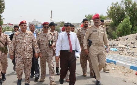 مساعد وزير الدفاع يتفقد جاهزية الخدمات الطبية في مستشفى عبود العسكري بعدن