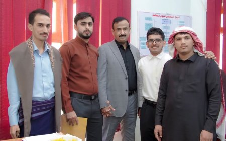 المحافظ بن الوزير يطّلع على مستوى التحصيل العلمي لطلاب المنحة الدراسية بكلية الطب بجامعة حضرموت