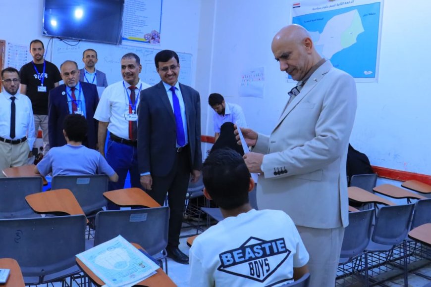 جامعة إقليم سبأ تُجري إختبار المفاضلة للدفعة السابعة بكلية الطب بمشاركة 472 متقدماً للتنافس على 50 مقعداً