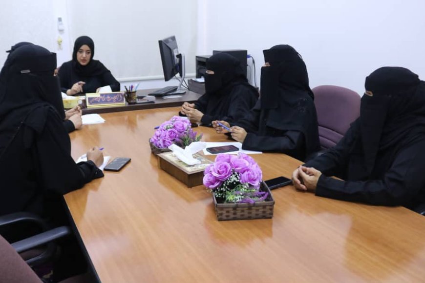 وكيل حضرموت لشؤون المرأة تبحث أولويات المرحلة لتعزيز تمكين المرأة بوادي وصحراء حضرموت