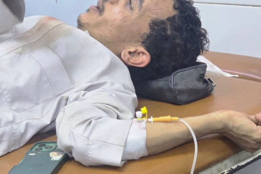 عاجل.. إعلامي يتعرض لاعتداء خلال تغطيته تظاهرة في ساحة العروض بعدن