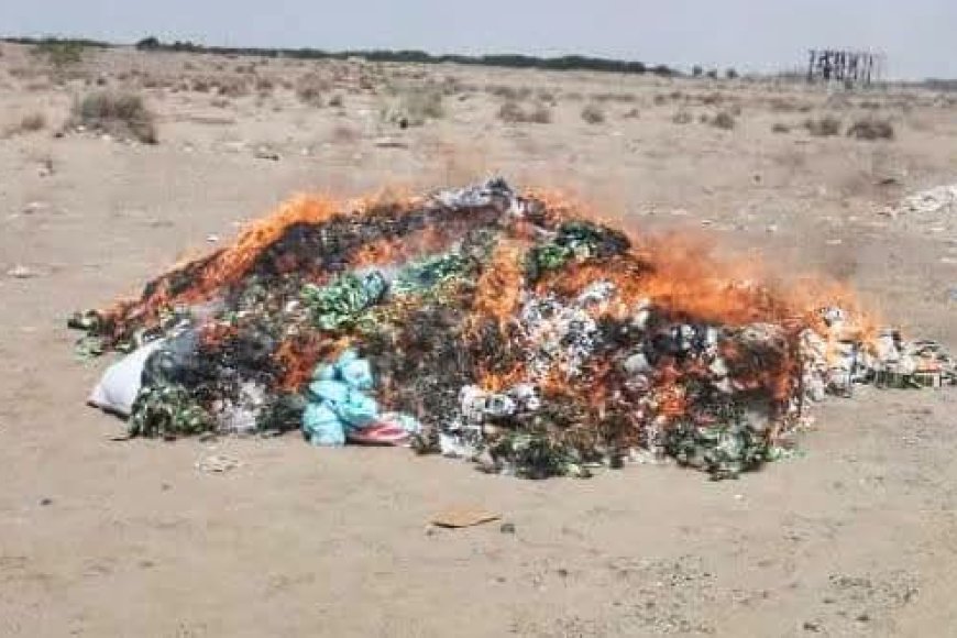 تحت إشراف مكتب الصناعة والتجارة وقوات طوق العاصمة عدن.. إتلاف كمية من المواد المهربة والمضبوطات المخالفة