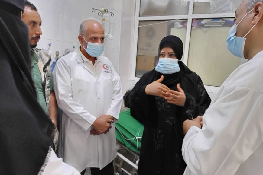 وكيل محافظة تعز للشؤون الصحية تتفقد المستشفى اليمني السويدي وتؤكد أهمية توفير لقاحات ومصل داء الكلب
