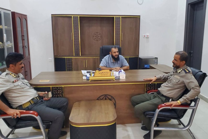 مدير الأحوال المدنية بالتواهي يبحث ترتيبات افتتاح مكتب الأحوال المدنية والسجل المدني بالمديرية 