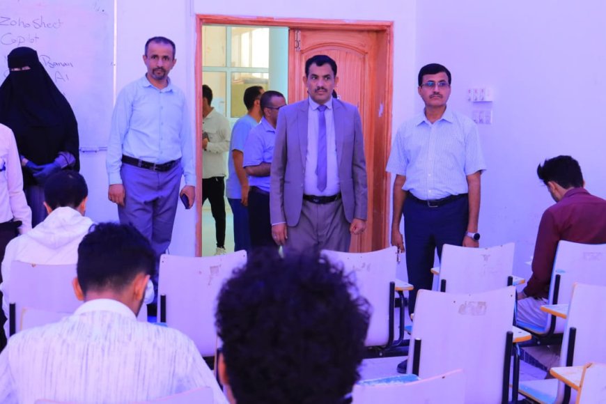 1168 متقدماً يتنافسون على 200 مقعداً في كلية تكنولوجيا المعلومات وعلوم الحاسوب بجامعة إقليم سبأ
