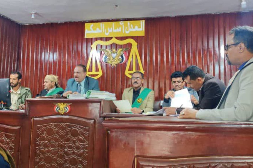 محكمة الاستئناف العسكرية الثانية بمأرب تؤيد حكماً بالإعدام قصاصاً بحق مدان بالقتل وتعدل الحكم بحق متهم ثانٍ