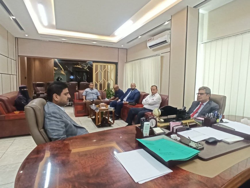 لقاء يجمع بين المدير العام التنفيذي لهيئة المواصفات والمقاييس والمدير العام التنفيذي لشركة النفط اليمنية لمناقشة سبل التعاون الفني والرقابي المشترك