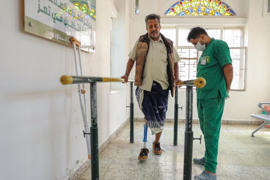 مركز الأطراف الصناعية بتعز يقدم خدماته الطبية لـ (576) مستفيدًا خلال يونيو الماضي