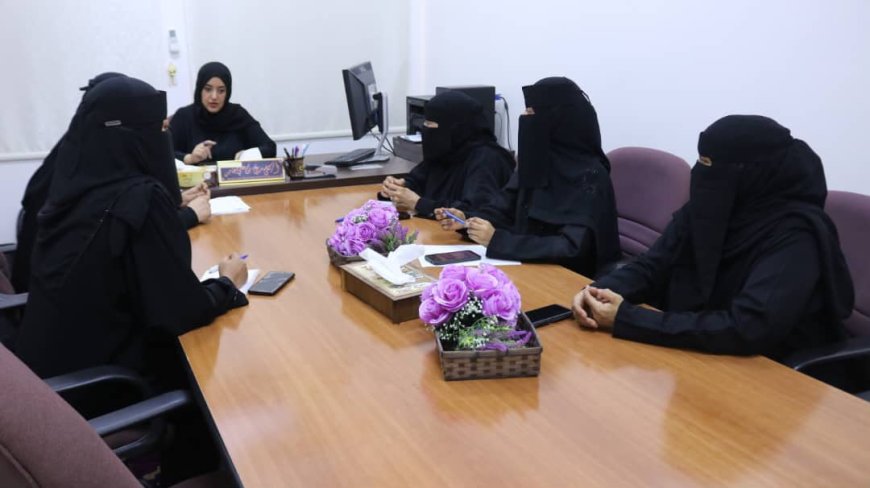 وكيل حضرموت لشؤون المرأة تبحث أولويات المرحلة لتعزيز تمكين المرأة بوادي وصحراء حضرموت