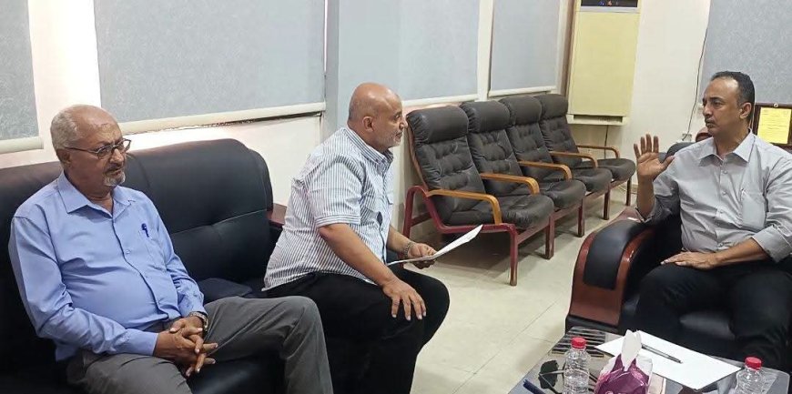 الشعبي يناقش مع مدير عام مستشفى الأمراض النفسية تحسين جودة الخدمة الصحية