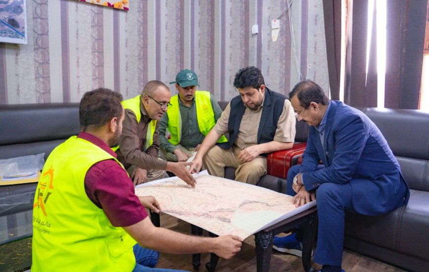 المحافظ بن الوزير يؤكد أهمية الدراسات الهندسية لحواجز تغذية المياه الجوفية ويشدد على تسريع المعالجات لمواجهة شح المياه