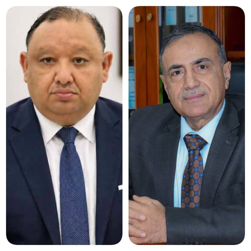 رئيس جامعة عدن يهنئ الدكتور محمد جميل ناجي بمناسبة تكليفه مديرًا عامًا لمكتب وزير النقل