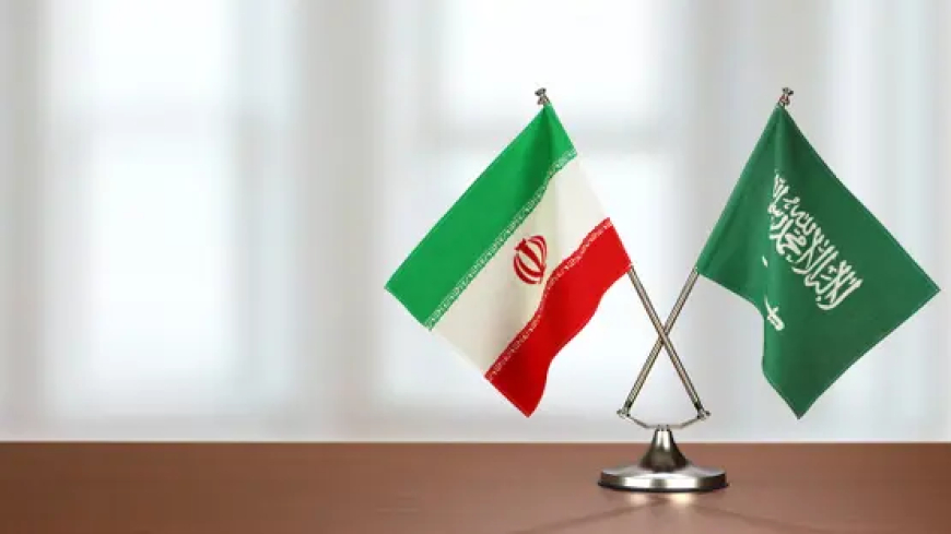 محلل سياسي يكشف طلبًا تقدمت به إيران إلى السعودية بشأن اليمن.. فما هو؟