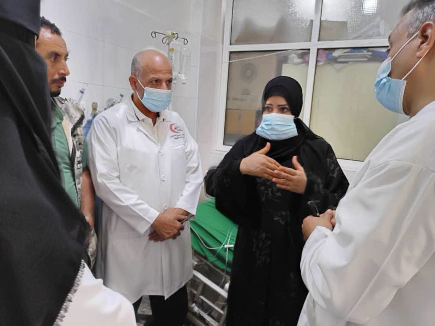 وكيل محافظة تعز للشؤون الصحية تتفقد المستشفى اليمني السويدي وتؤكد أهمية توفير لقاحات ومصل داء الكلب