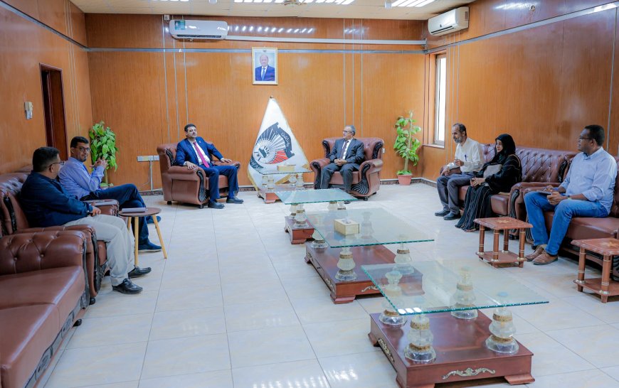 جامعة عدن و"كاك بنك" يبحثان تعزيز الشراكة في التدريب وتنمية المهارات