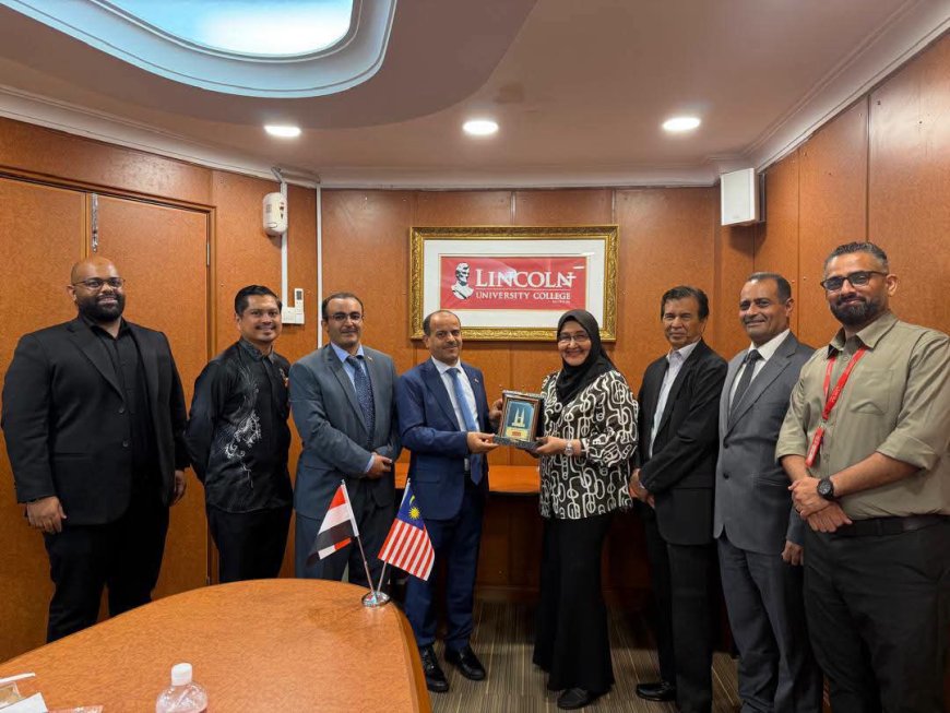 المستشار الثقافي بماليزيا يبحث مع قيادة كلية لينكولن تعزيز التعاون الأكاديمي ودعم الطلاب اليمنيين