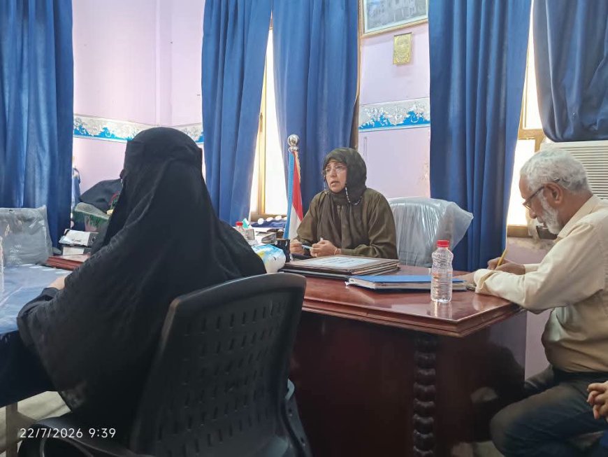 مدير تربية الشيخ عثمان تترأس اجتماعًا لتقييم العام الدراسي الماضي والاستعداد للعام الدراسي الجديد