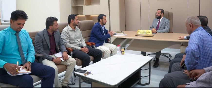 محافظ أبين يناقش مع وزارة المياه والبيئة مشروع دعم التكيف مع التغيرات المناخية في وادي بنا