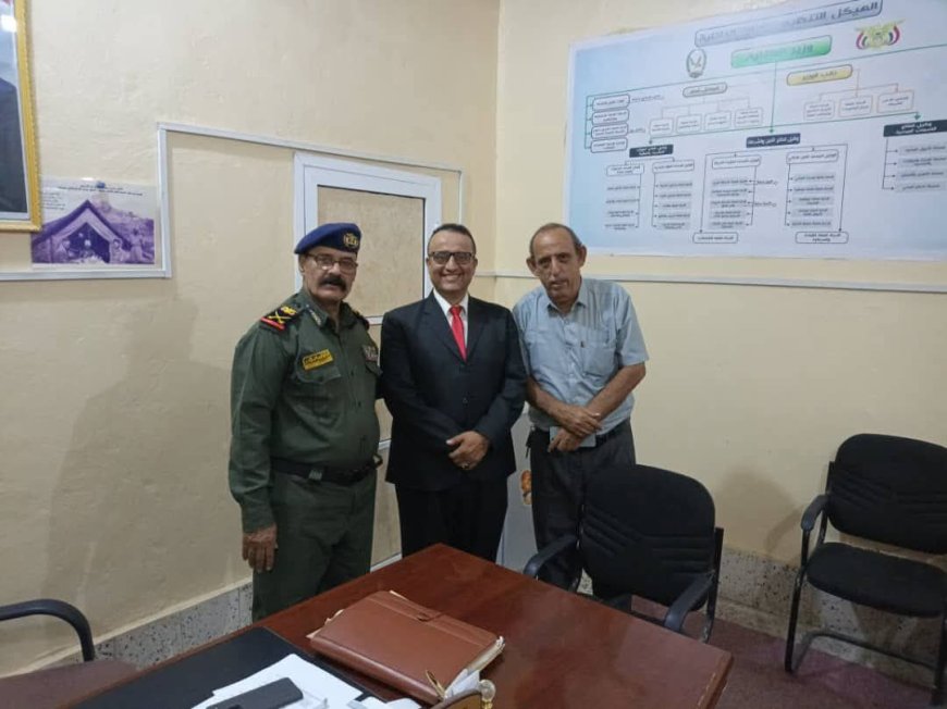 الصهيبي يلتقي وكيل وزارة الداخلية لقطاع الأمن والشرطة لبحث توحيد الرؤى وتعزيز وحدة الصف الجنوبي