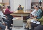 مدير عام البريقة يناقش آلية العمل المشترك وتنظيم أسواق الأسماك