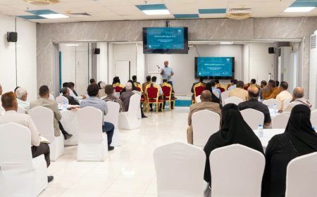بتوجيهات عضو مجلس القيادة محافظ حضرموت،، تدشين ورشة عمل بالمكلا حول "مبادرة رؤية حضرموت الاقتصادية" لإعداد خارطة تنموية مستدامة للمحافظة