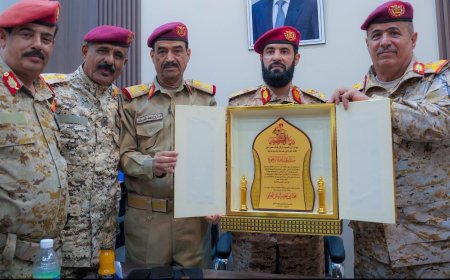 محافظة أبين تشهد مراسم الاستلام والتسليم لقيادة محور أبين بحضور لجنة وزارية رفيعة المستوى