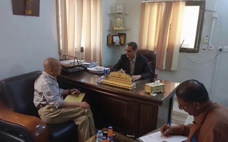 مدير عام الشؤون الاجتماعية والعمل يبحث مع شركة سميث لمنالكو أوضاع العمالة المحلية والأجنبية بميناء الضبة ومستحقاتهم 
