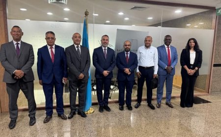 وزير الاتصالات يبحث في القاهرة مع المدير الإقليمي للاتحاد الدولي للاتصالات (ITU) تعزيز التعاون المشترك