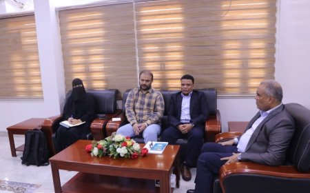 وزير التربية العبادي يلتقي مؤسسة ائتلاف الخير للإغاثة الإنسانية بعدن