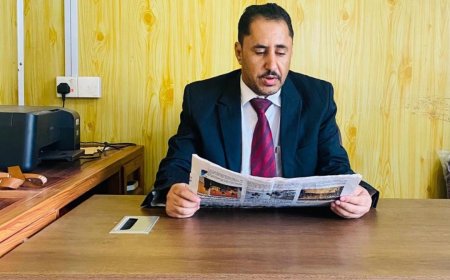 وزير النفط والمعادن د. محمد بامقاء.. رجل بحجم المسؤولية ومن علماء النفط والغاز والجيولوجيا
