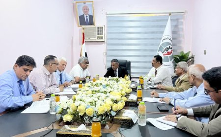 القدسي يناقش مع اللجنة العليا للابتعاث تطوير آليات الابتعاث وتحديد أولويات التأهيل الأكاديمي