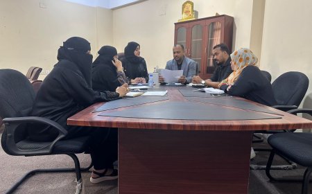 اجتماع بالمكلا يناقش التحضيرات للاحتفاء باليوم العالمي للشباب وبرامج دعم وتمكين الشباب بحضرموت