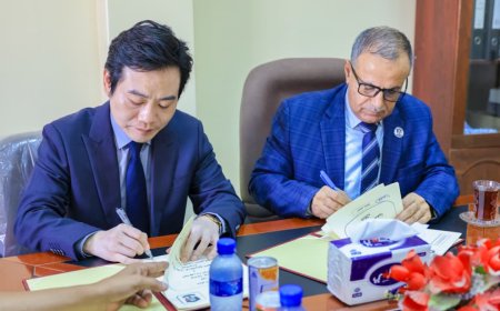 جامعة عدن و«لونغشيانغ» الصينية تعززان الشراكة في الطاقة والتكنولوجيا