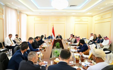 بحصور سفراء الدول الكبرى.. الرئيس العليمي: مرحلة الاعتداء بلا كلفة انتهت 