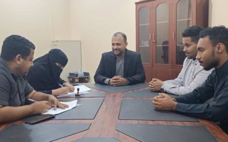 الوكيل باعلوي يشهد توقيع مذكرة تفاهم للتحول الرقمي وتمكين الشباب