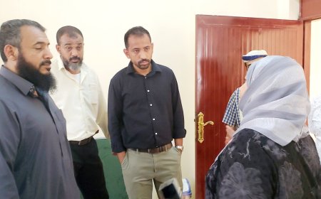 مدير عام التواهي يتفقد سير عمل المشاريع إصلاحات في ثانوية تمنع و مدرسة الهمداني