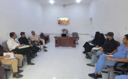 لتعزيز جودة الأداء وبناء الثقة مع المرضى.. دائرة الخدمات الطبية تنفذ محاضرة حول «فن الإقناع الوظيفي والطبي»