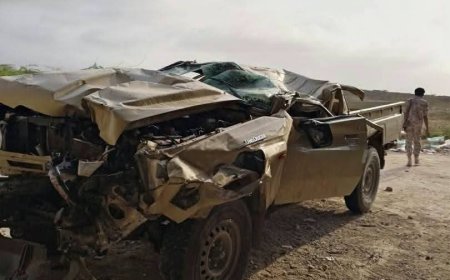 حادث مروع في حساي بالمهرة.. وفاة سائق طقم عسكري وإصابة 3 آخرين بجروح خطيرة
