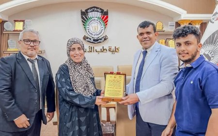 تكريم الدكتورة حنان الأسد تقديرًا لنجاح دورة الزراعة المتكاملة في طب الأسنان