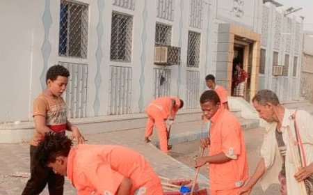 بتوجيهات محافظ العاصمة عدن ومتابعة مدير عام المنصورة.. استمرار حملة النظافة الشاملة بالمنصورة لليوم الثاني على التوالي..
