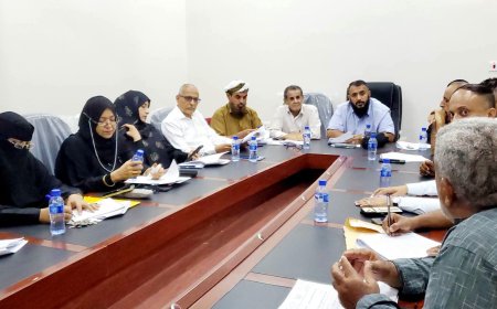 مدير عام التواهي يترأس اجتماع المكتب التنفيذي لمناقشة الاستعدادات للعام الدراسي وتحسين الخدمات