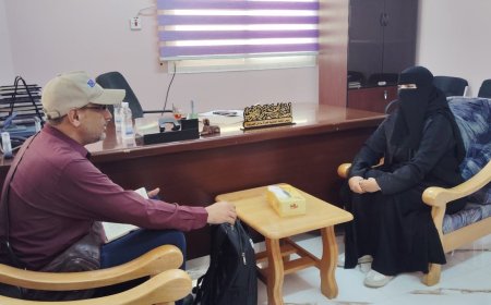 رئيسة اللجنة الوطنية للمرأة بساحل حضرموت تلتقي برئيس منظمة طفل الحرب