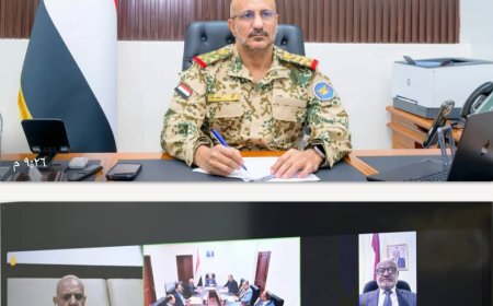 الفريق طارق صالح يترأس اجتماعاً حكومياً لمناقشة الجبهات ومواجهة التصعيد