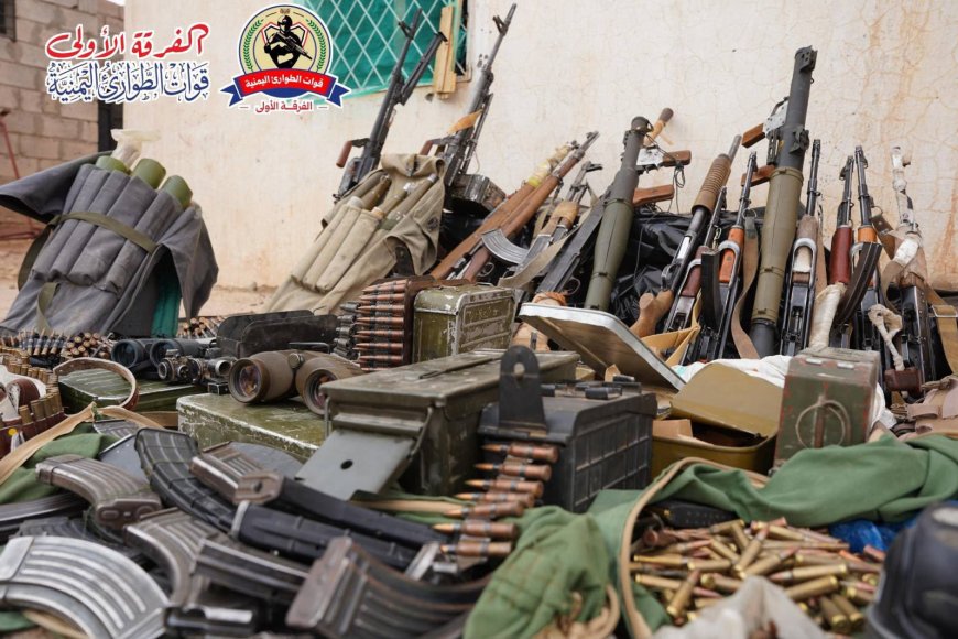 قوات الفرقة الأولى الطوارئ تشارك في عملية أمنية نوعية بالعبر وتضبط معملاً لتصنيع المتفجرات وتلقي القبض على مطلوبين أمنياً