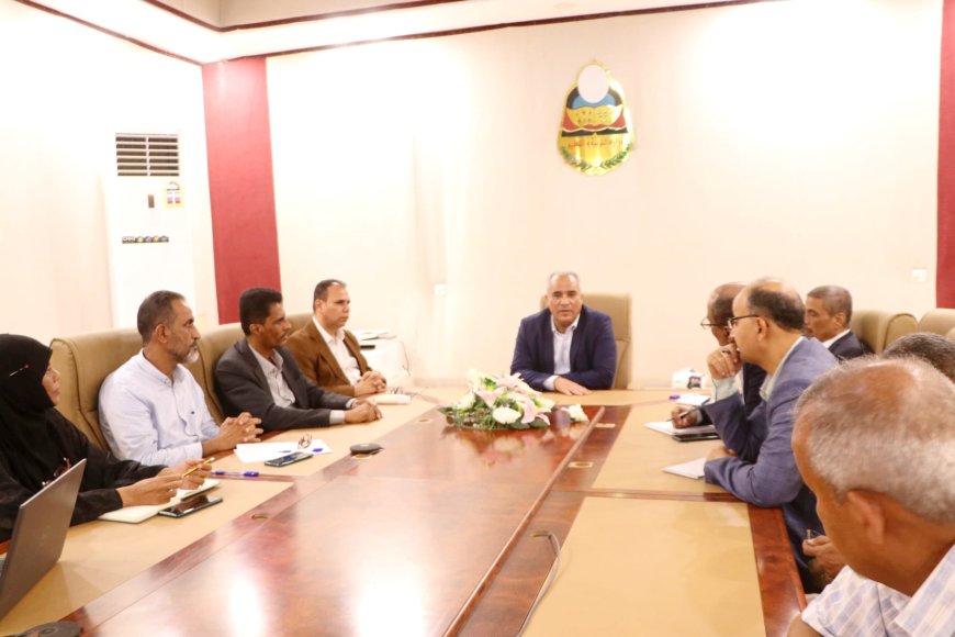 برئاسة الوزير العبادي.. اللجنة العليا للاختبارات تؤكد التزامها باللوائح وتستعرض ملابسات نتائج بعض الطلاب
