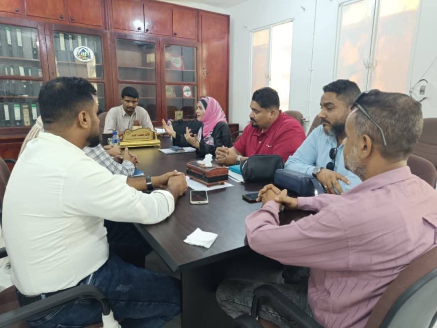 رئيسة الاتحاد العام لنقابات عمال العاصمة عدن تلتقي بقيادات الحركة المدنية والحقوقية